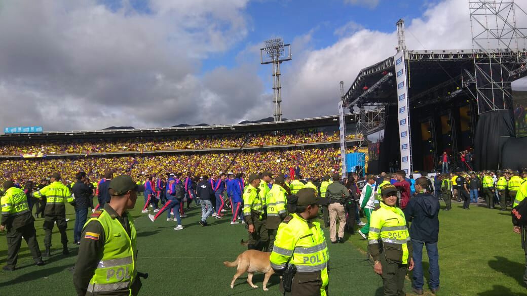 Ejemplar comportamiento en el recibimiento de la Selección Colombia