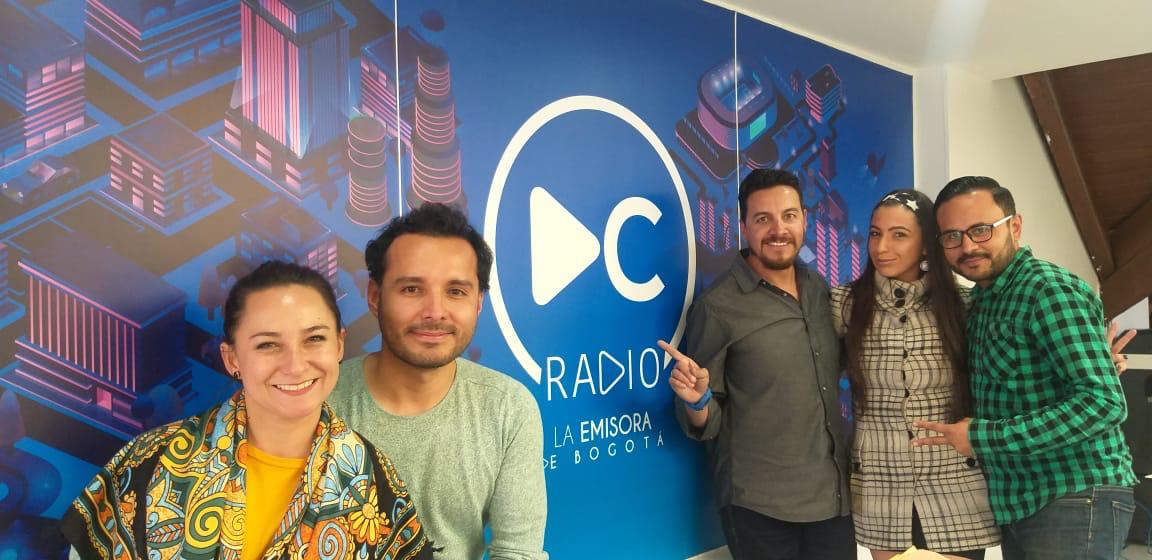 Histórico enlace de emisoras comunitarias a la señal de DC Radio