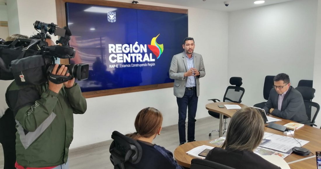 IDPAC Y RAP-E FIRMAN CONVENIO PARA BOGOTÁ REGIÓN