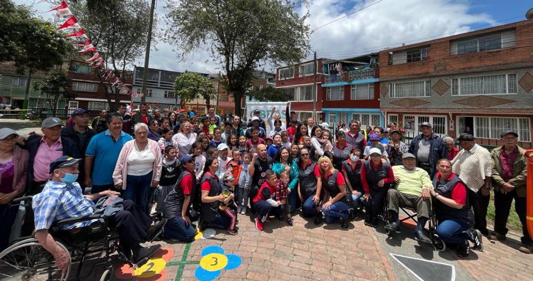 Ciudadanos en un parque chikaná 2022