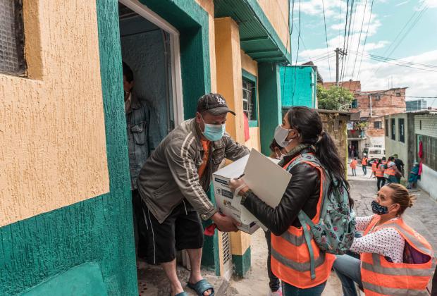 Usaquén recibe ayudas alimentarias, la solidaridad en Bogotá no se detiene