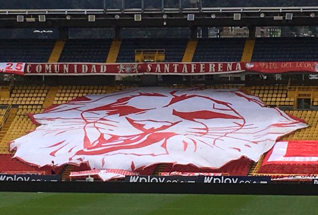 Escudo de Santafé en la tribuna, Arranca la Liga Femenina de Fútbol 2020 en Bogotá