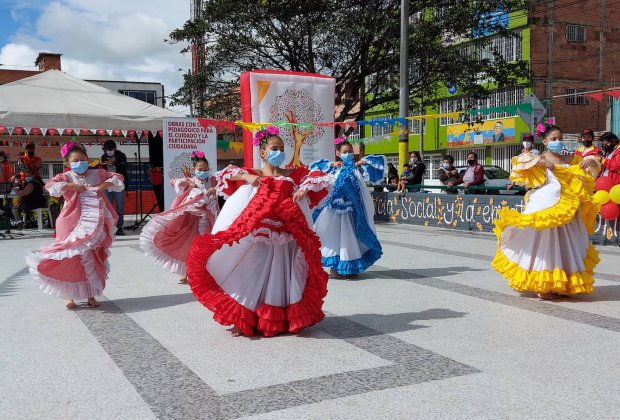 IDPAC adecuó pista de patinaje en el Parque los Naranjos de Bosa