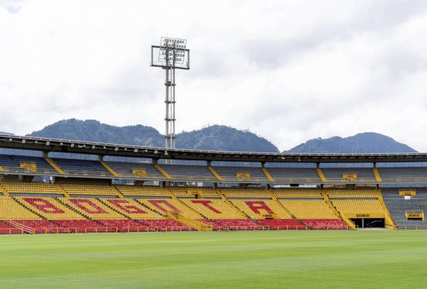 Barras bravas, no; barras futboleras, sí