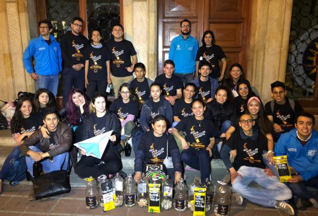 15 mil colillas menos en el suelo, gracias a jóvenes de Bogotá Líder