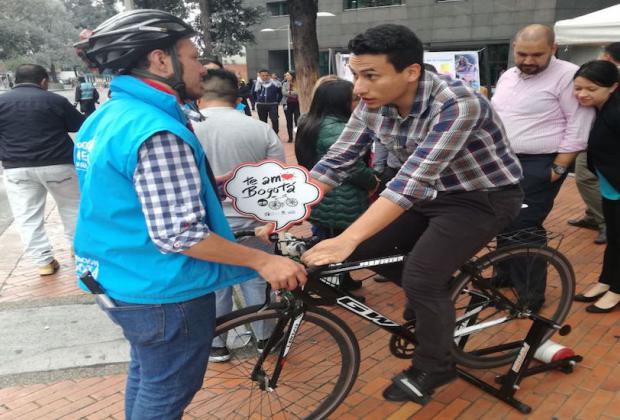 DÍA SIN CARRO EN BOGOTÁ: Ejemplo vial para el país