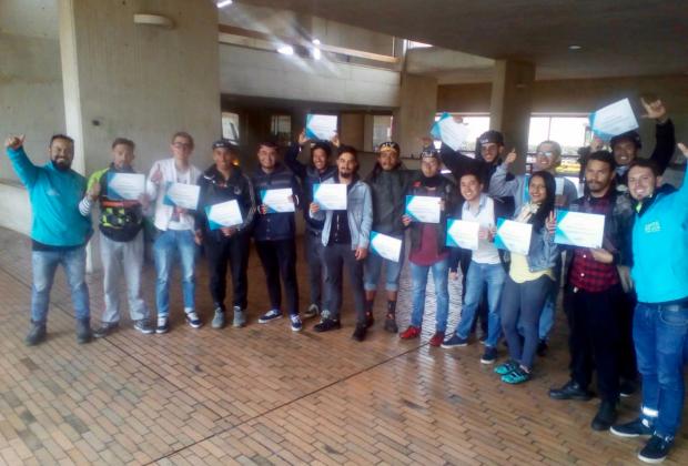 Biciusuarios capacitados en liderazgo, seguridad vial y participación