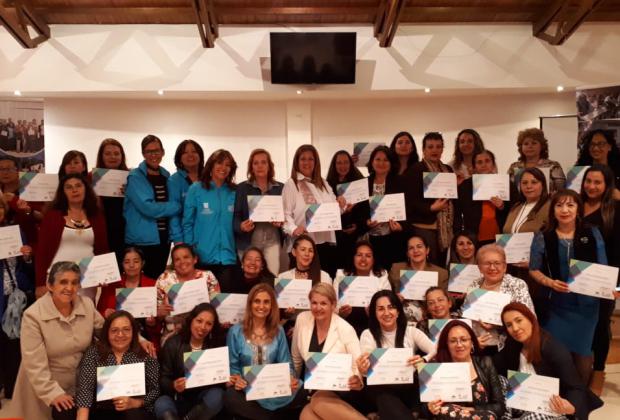 Mujeres Comunales se certifican en liderazgo y empoderamiento político